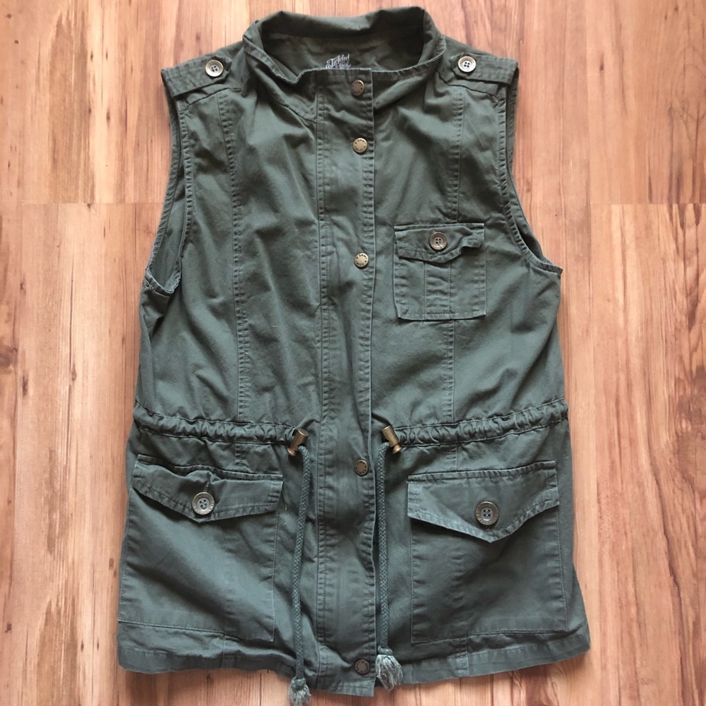 ❤️❤️Tickled Teal Utility Vest Green Size Medium